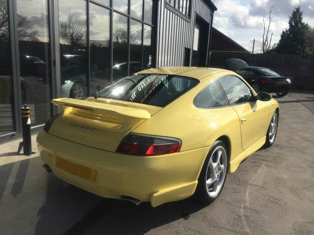 Porsche Carrera 996 