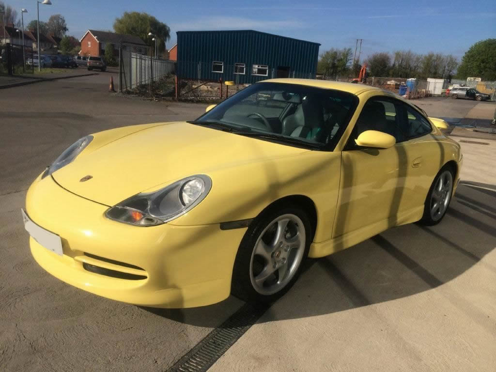 Porsche Carrera 996 