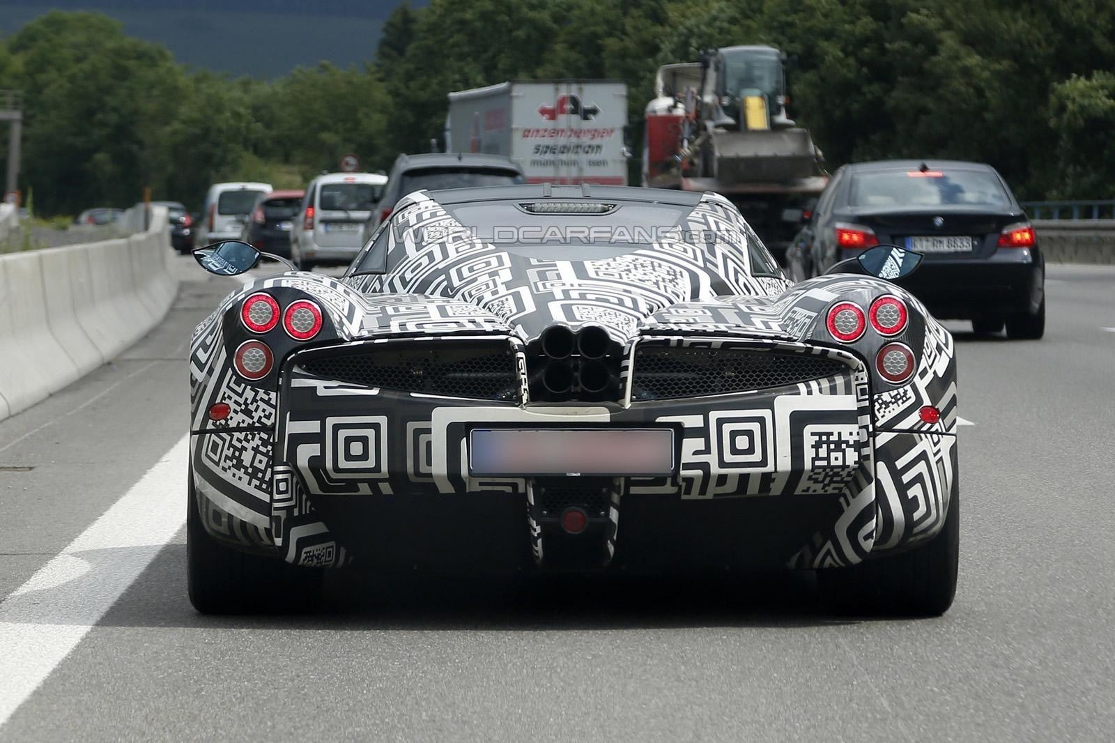 Pagani Huayra SE