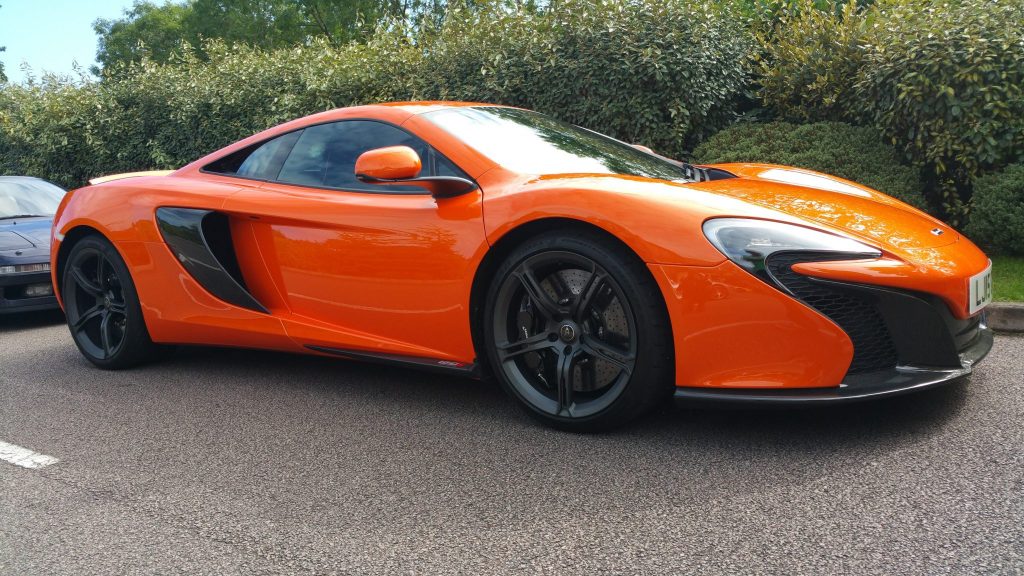 McLaren 650s