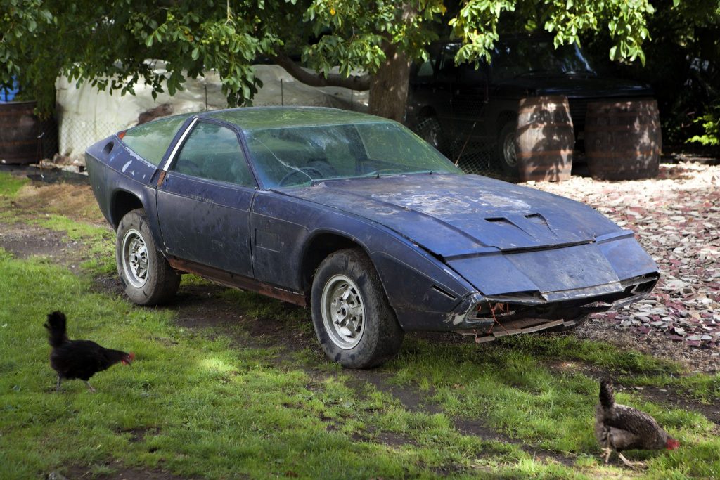 The ‘Sotheby Special’ Dbsv8 – Unseen For 40 Years, Rare ‘barn-find Aston Martin Set To Light Up H&H’s 14 October Sale