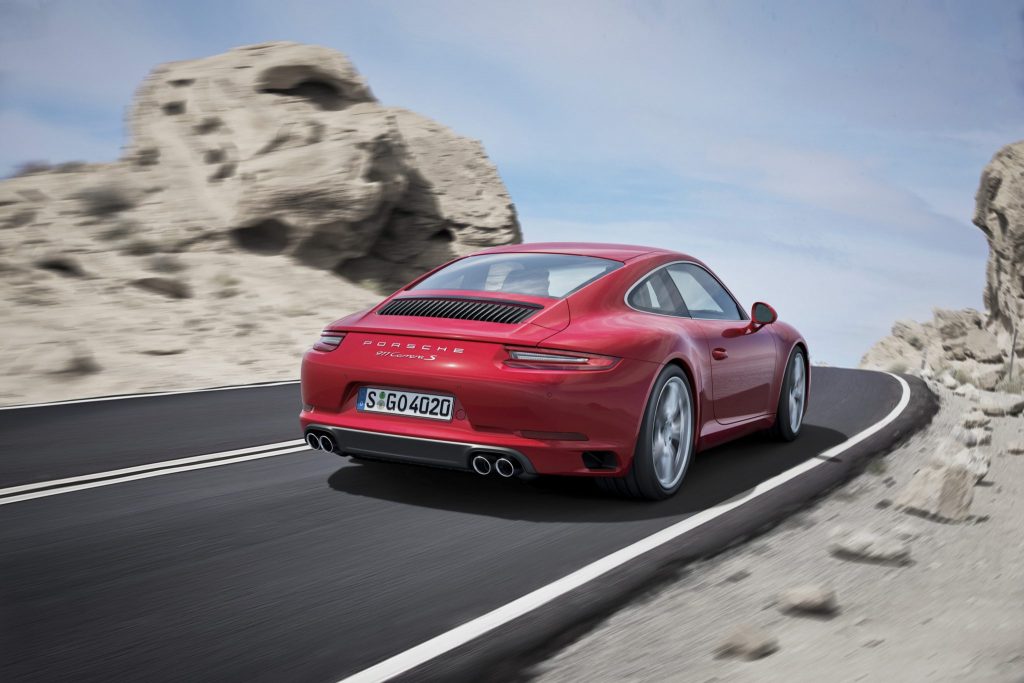 New Porsche 911 Carrera Boosts Efficiency And Expands Dynamic Repertoire