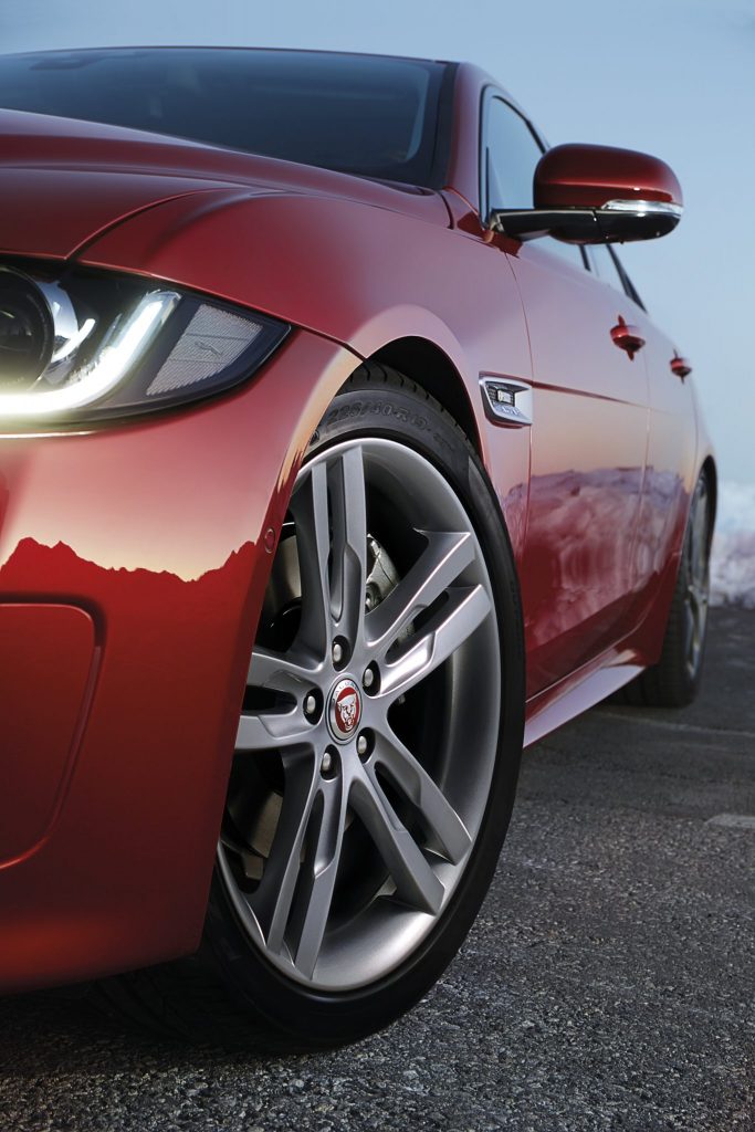 Jaguar XE Gains All-wheel Drive, Next-generation Infotainment System And Apple Watch 