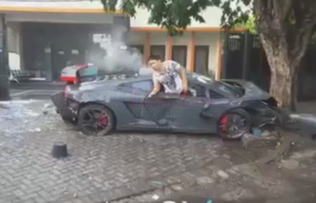 Lamborghini Accident Indonesia