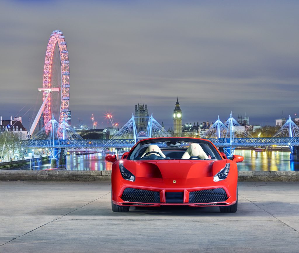 FERRARI 488 SPIDER