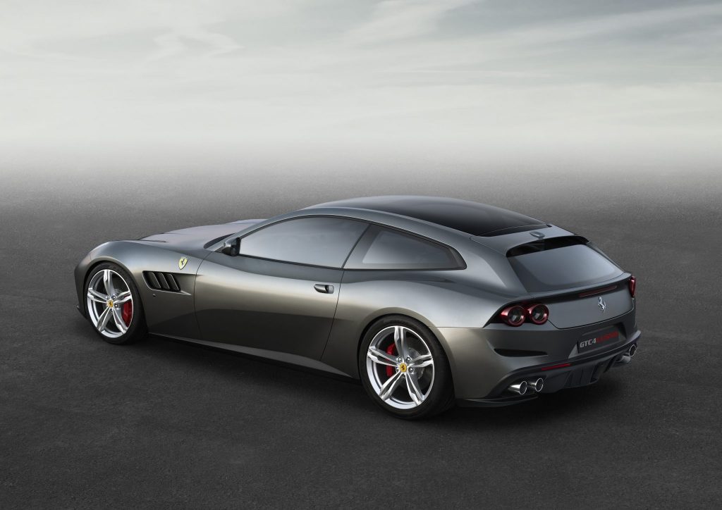 Ferrari GTC4lusso Debuts At Geneva